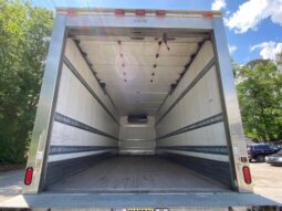 
										2019 Freightliner m2 reefer van truck w/liftgate cdl full									