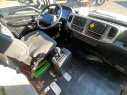 
										2019 HINO 258 26ft box truck w/sleeper w/liftgate full									