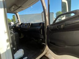
										2019 HINO 258 26ft box truck w/sleeper w/liftgate full									