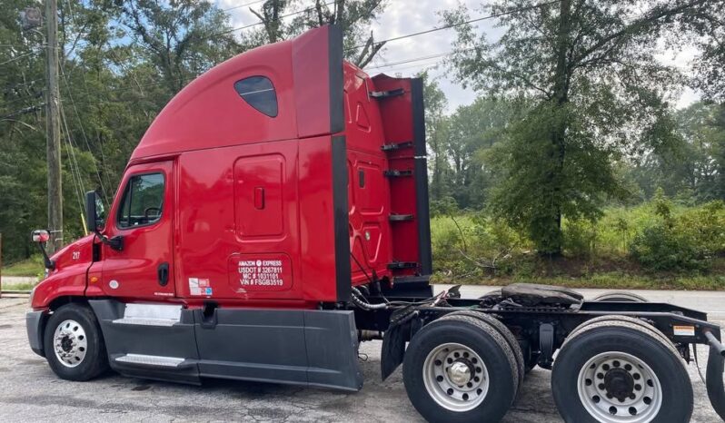 
								2015 Freightliner cascadia semi truck automatic dd15 full									