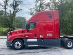 
										2015 Freightliner cascadia semi truck automatic dd15 full									