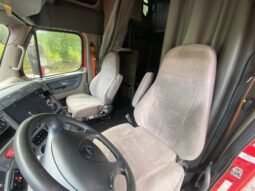 
										2015 Freightliner cascadia semi truck automatic dd15 full									