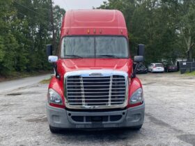 2015 Freightliner cascadia semi truck automatic dd15
