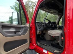 
										2015 Freightliner cascadia semi truck automatic dd15 full									