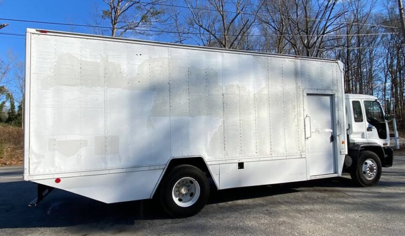 
								2002 Isuzu ftr side door van truck full									