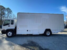 
										2002 Isuzu ftr side door van truck full									