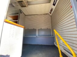
										2002 Isuzu ftr side door van truck full									