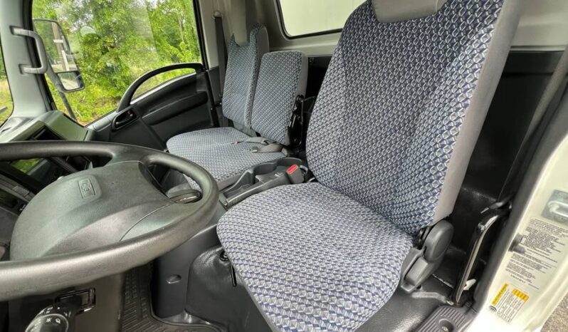 
								2023 Chevrolet 4500 lcf 20ft box truck full									