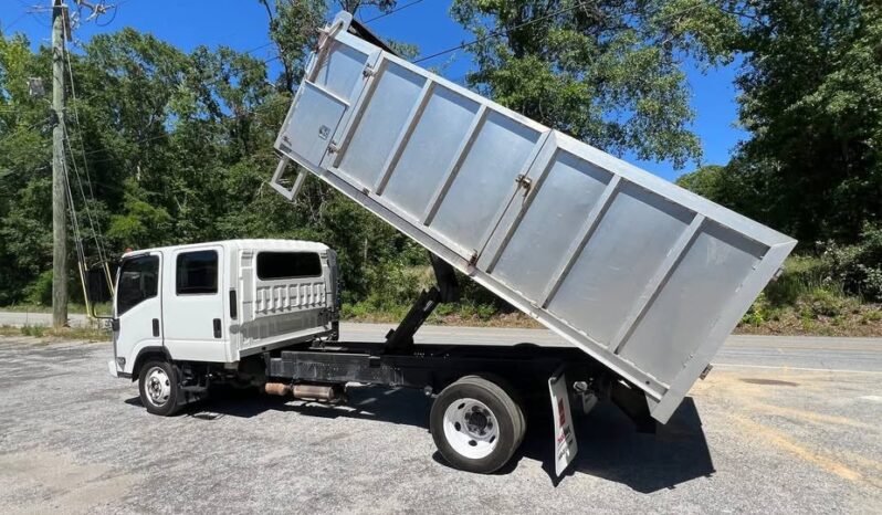 
								2019 Isuzu 14ft landscaper dump truck full									