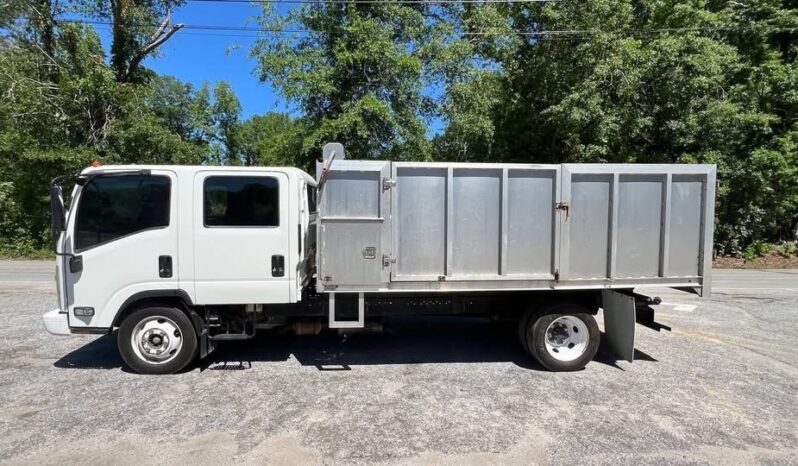
								2019 Isuzu 14ft landscaper dump truck full									