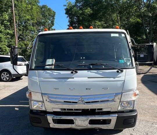 
								2019 Mitsubishi fuso se160 crew cab dump truck full									