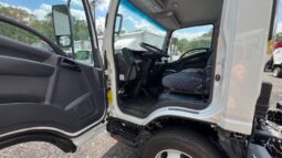 
										2024 Isuzu nrr roll-off dump truck full									