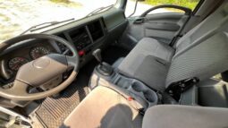 
										2013 Isuzu npr 20ft box truck full									