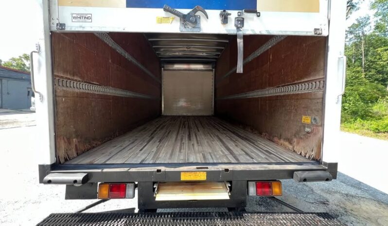 
								2013 Isuzu npr 20ft box truck full									