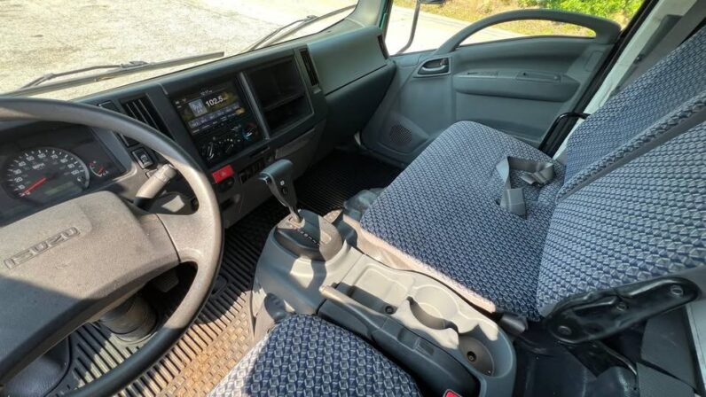 
								2024 Isuzu 16 ft crew cab landscaper box truck full									