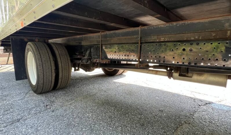 
								2024 Isuzu 16 ft crew cab landscaper box truck full									