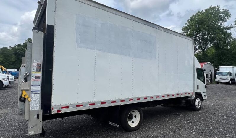 
								2022 Isuzu NPR HD 20ft box truck side door w/liftgate full									