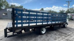 
										2017 Isuzu NRR 24ft flatbed stake body truck w/liftgate full									