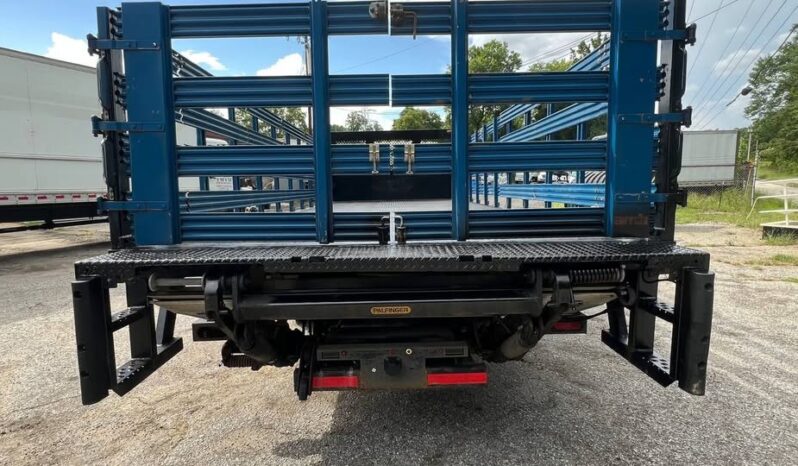 
								2017 Isuzu NRR 24ft flatbed stake body truck w/liftgate full									