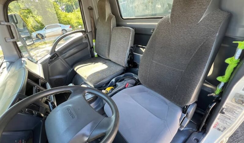 
								2018 Isuzu npr hd 12ft metal scrap dump truck full									