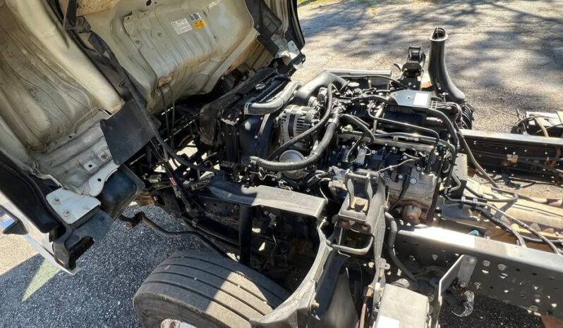 
								2018 Isuzu npr hd 12ft metal scrap dump truck full									
