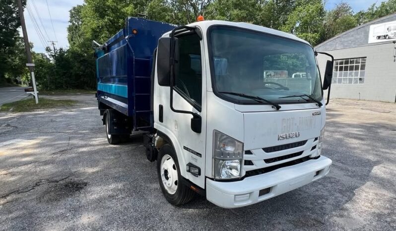 
								2016 Isuzu NPR HD 12ft scarp metal dump truck full									