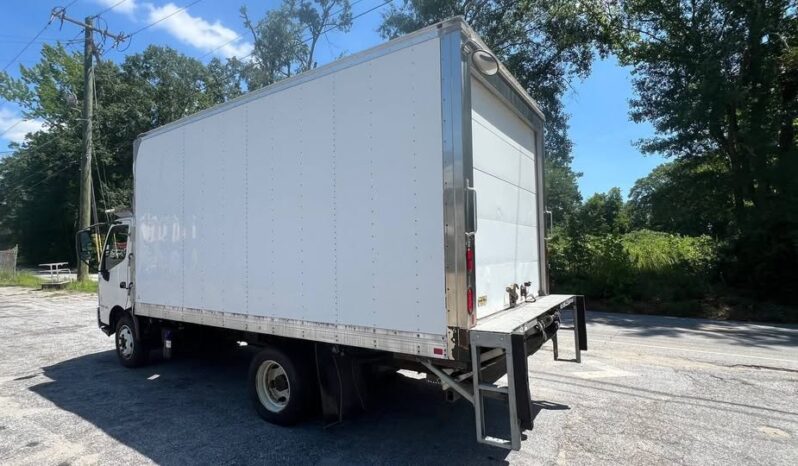 
								2020 HINO 195 16ft refrigerated box truck 80k miles side door liftgate full									