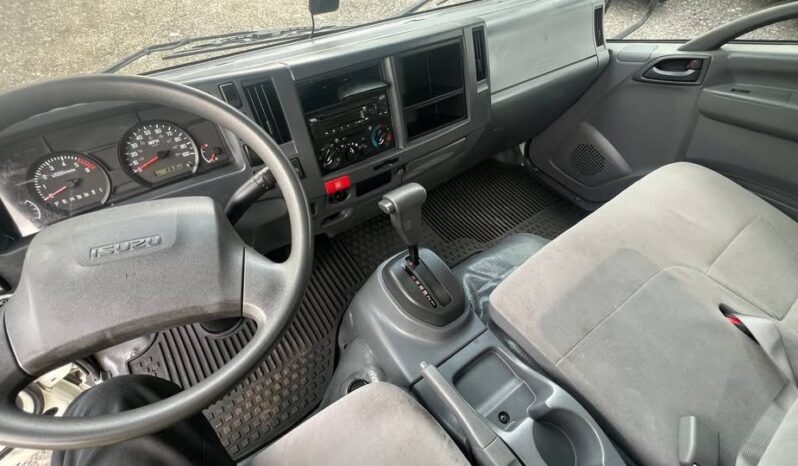 
								2022 Isuzu NPR HD 20ft box truck side door w/liftgate full									