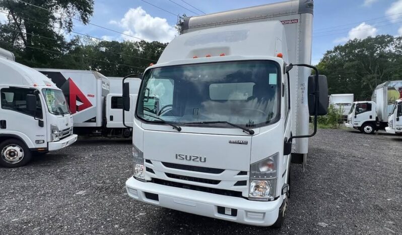 
								2022 Isuzu NPR HD 20ft box truck side door w/liftgate full									