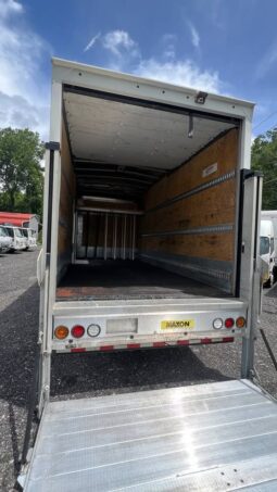 
										2022 Isuzu NPR HD 20ft box truck side door w/liftgate full									