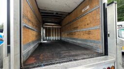 
										2022 Isuzu NPR HD 20ft box truck side door w/liftgate full									