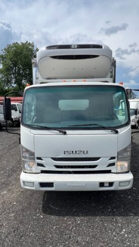 2022 Isuzu 16ft refrigerated van w/liftgate THERMOKING